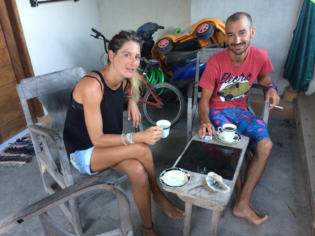 Jeges Homestay Senggigi Exterior foto