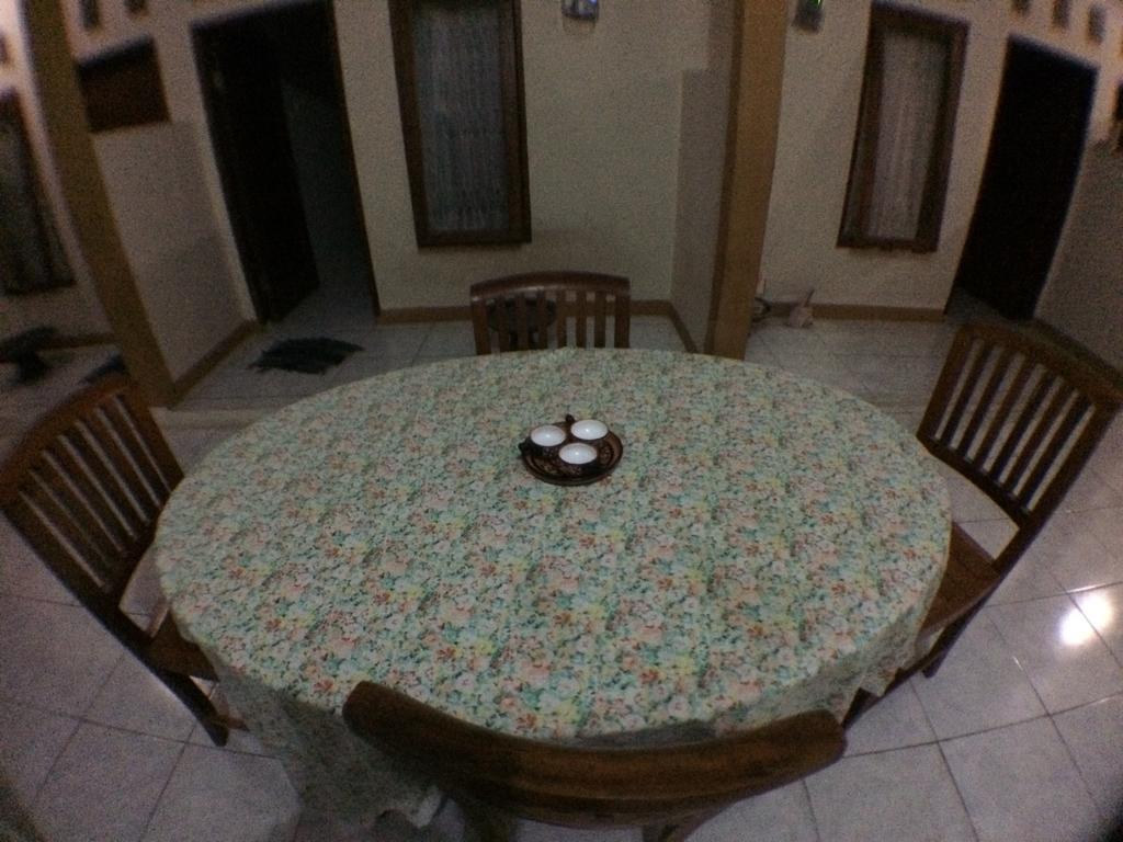 Jeges Homestay Senggigi Exterior foto