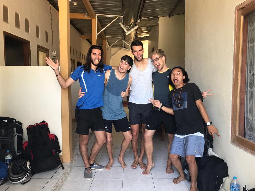 Jeges Homestay Senggigi Exterior foto